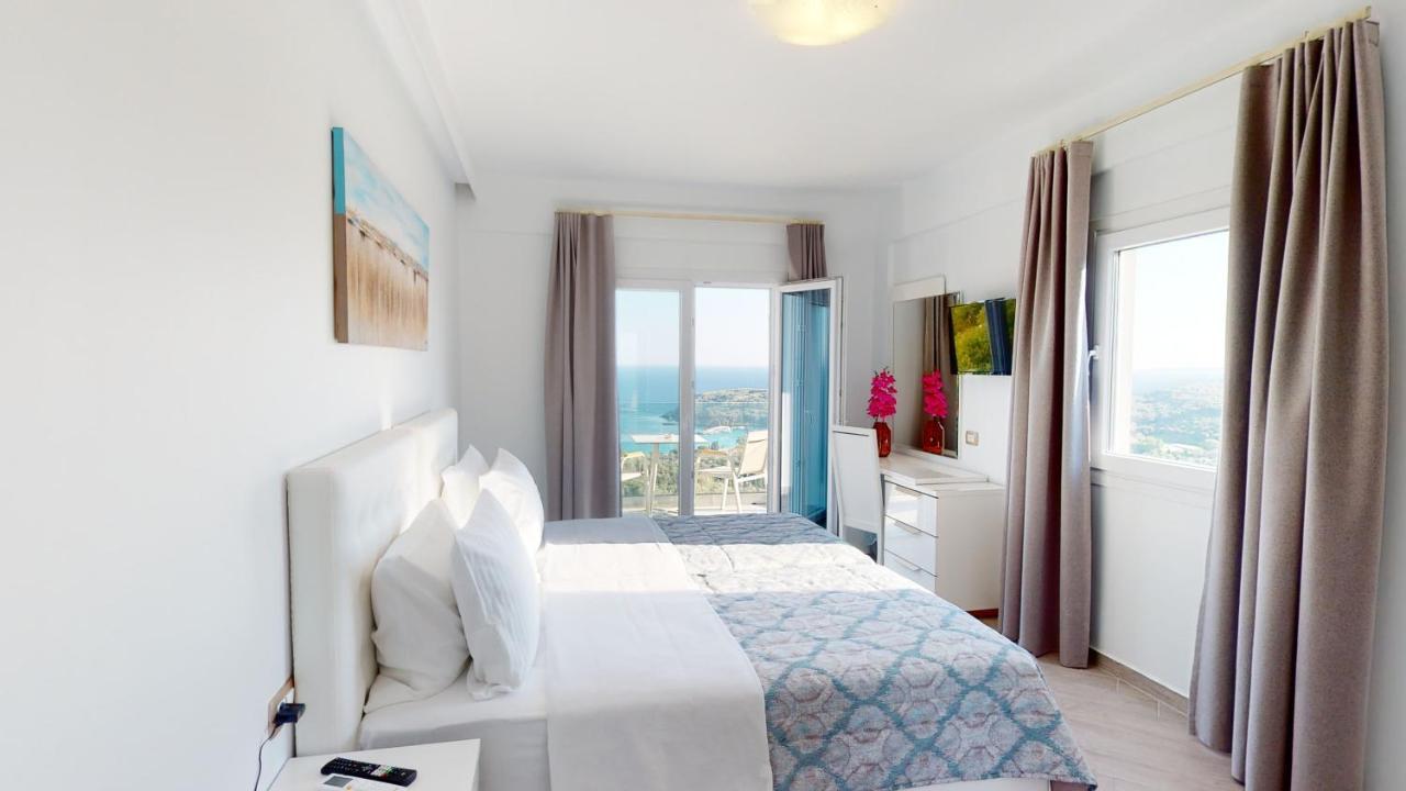 Hotel Golden Lion Parga Exterior foto