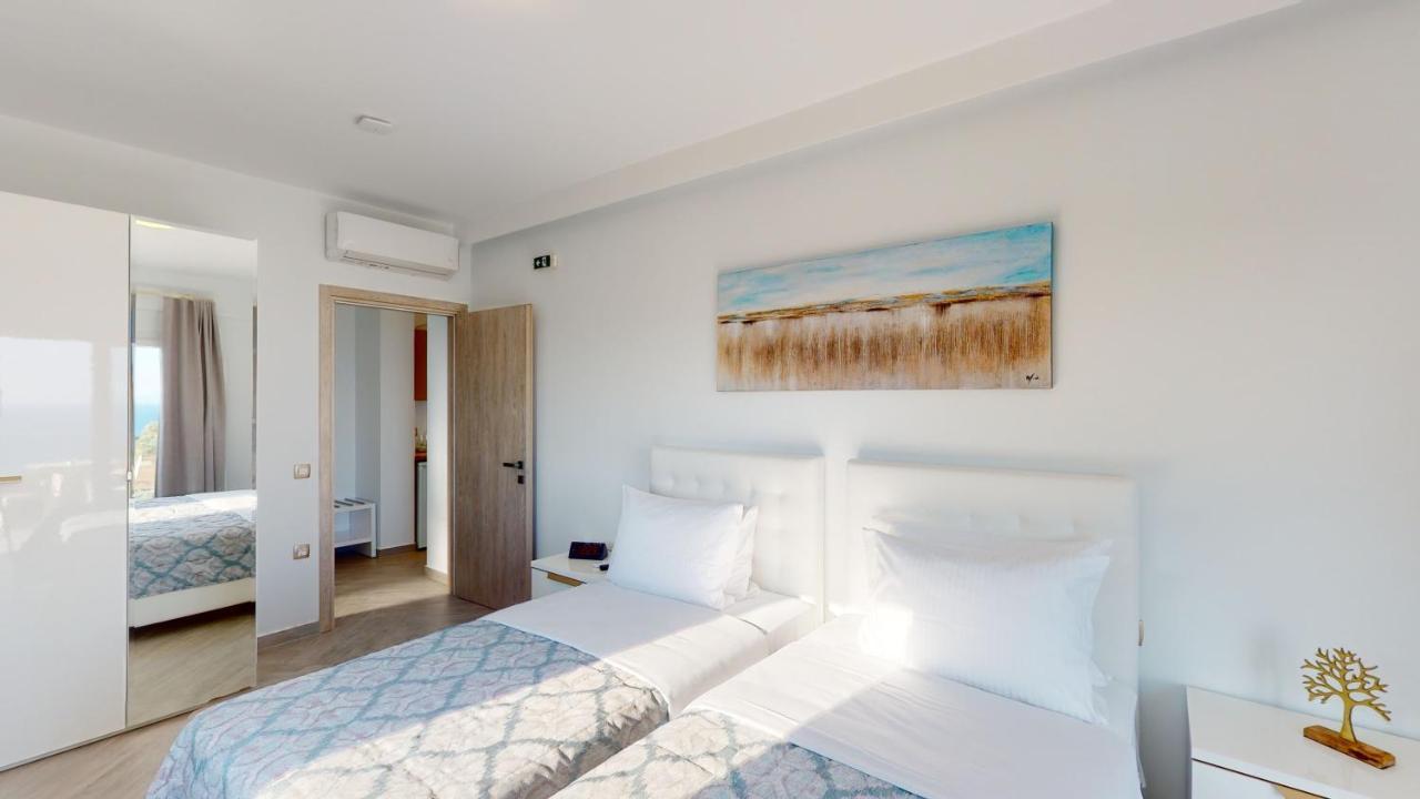 Hotel Golden Lion Parga Exterior foto