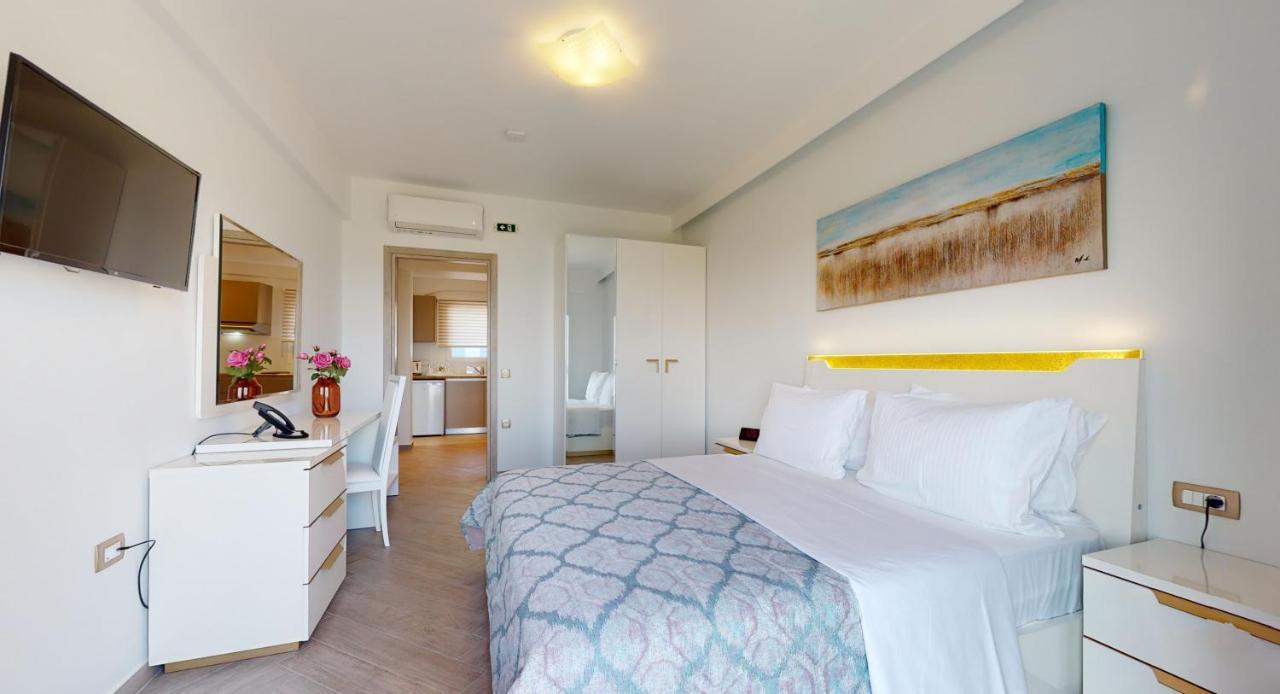 Hotel Golden Lion Parga Exterior foto
