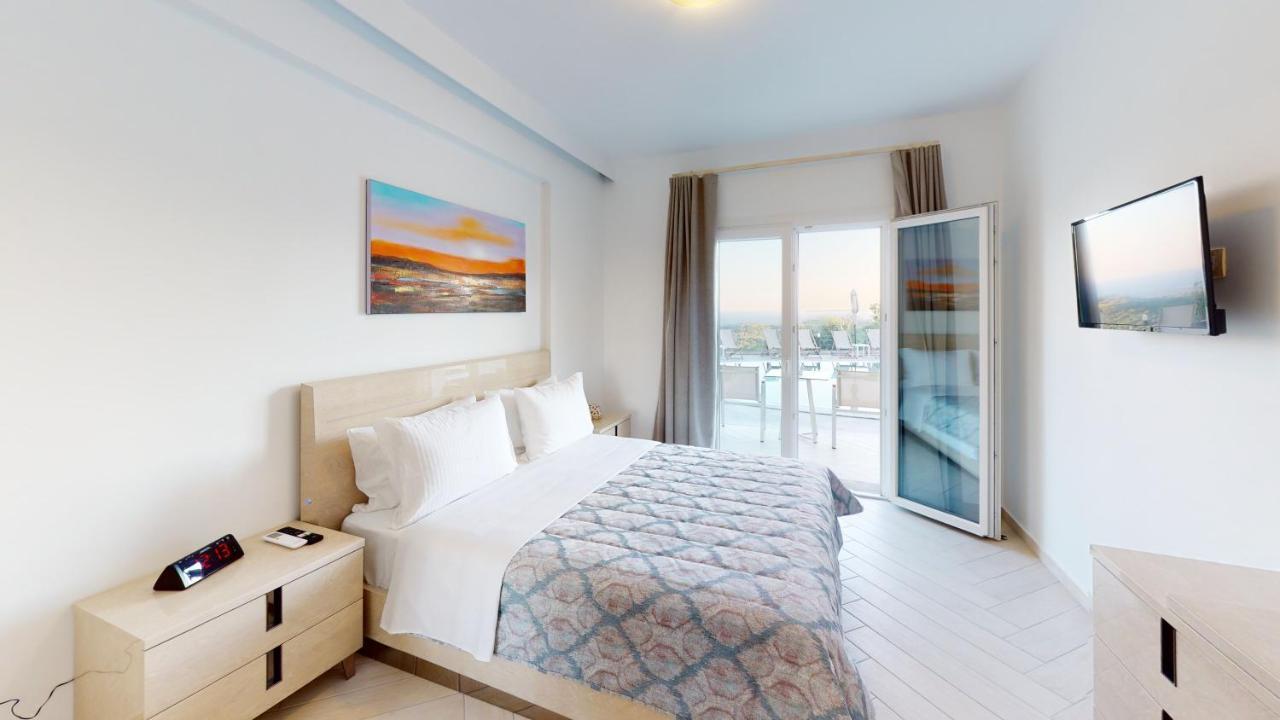 Hotel Golden Lion Parga Exterior foto